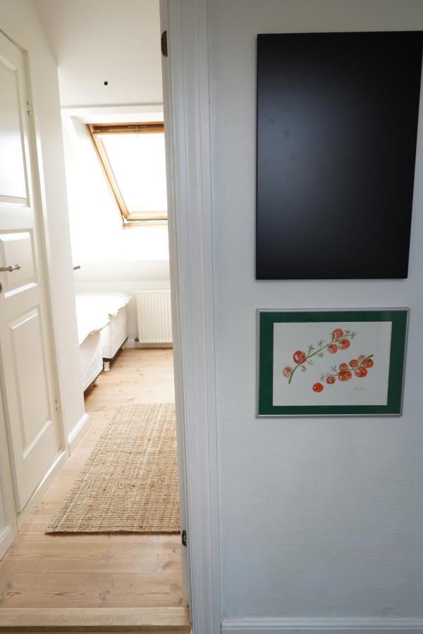 Homely 2 Close To Center Apartment